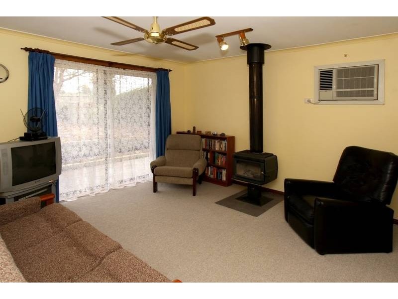 8 North Railway Terrace, Nairne SA 5252