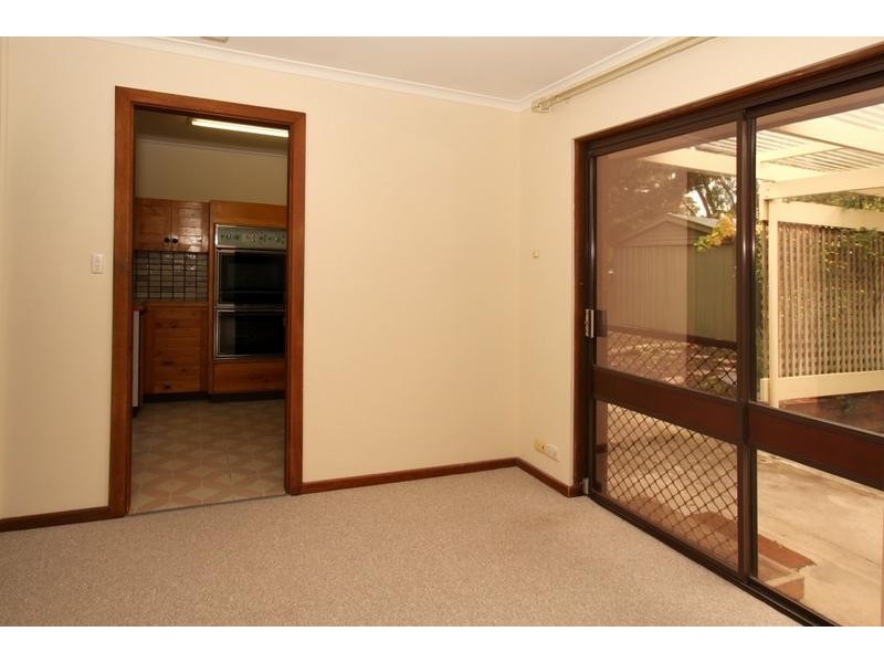 22 Tangara Drive, Aberfoyle Park SA 5159