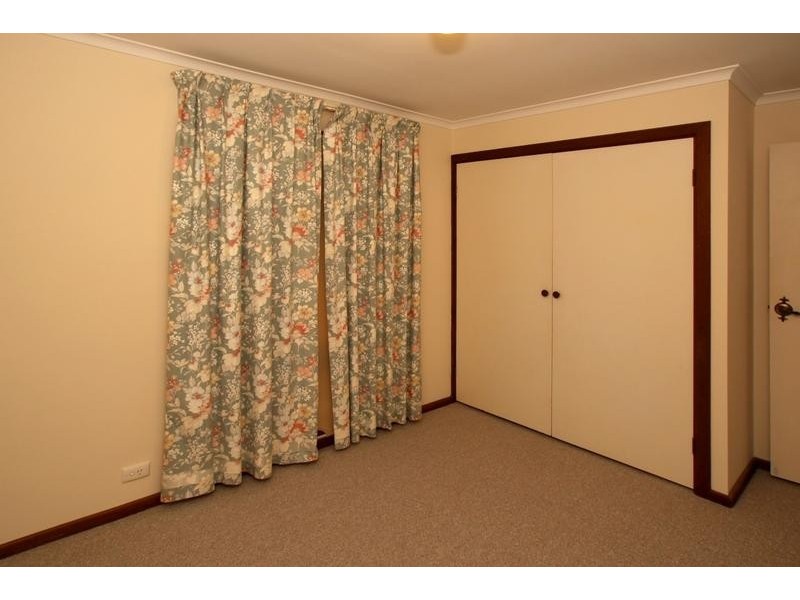 22 Tangara Drive, Aberfoyle Park SA 5159