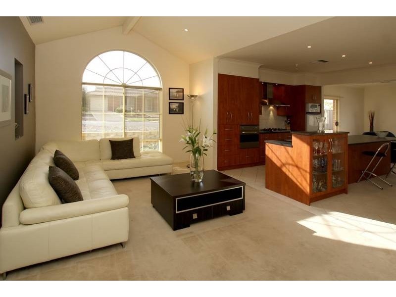 30 Overland Crescent, Sheidow Park SA 5158