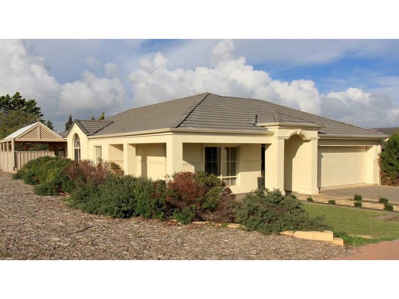 30 Overland Crescent, Sheidow Park SA 5158