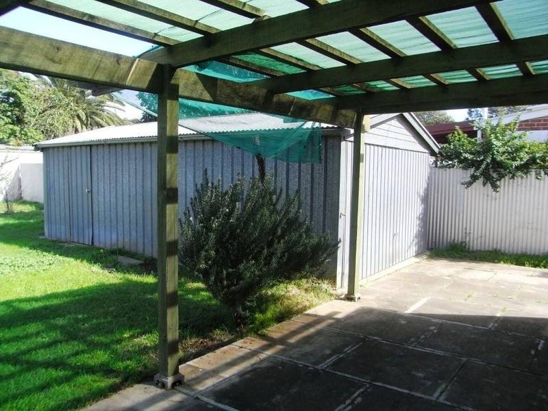 12 Caulfield Avenue, Cumberland Park SA 5041