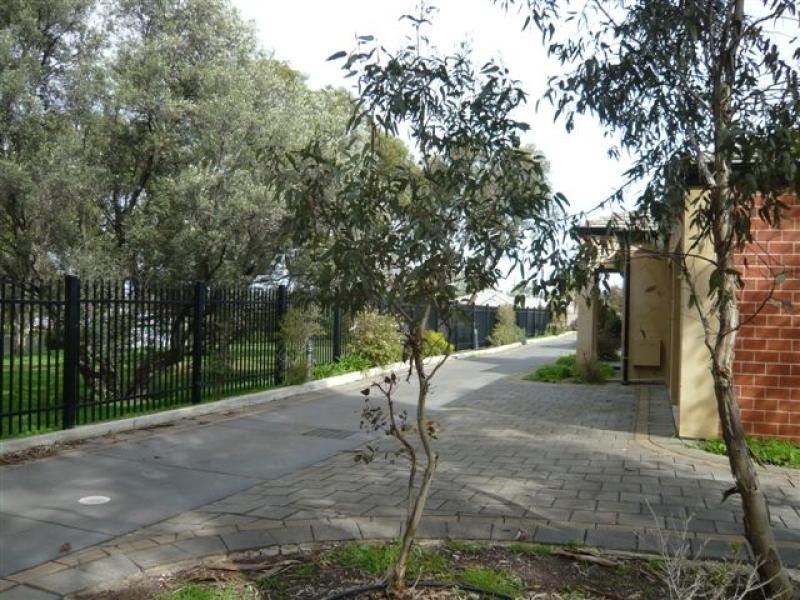 2/41-43 Hender Avenue, Klemzig SA 5087
