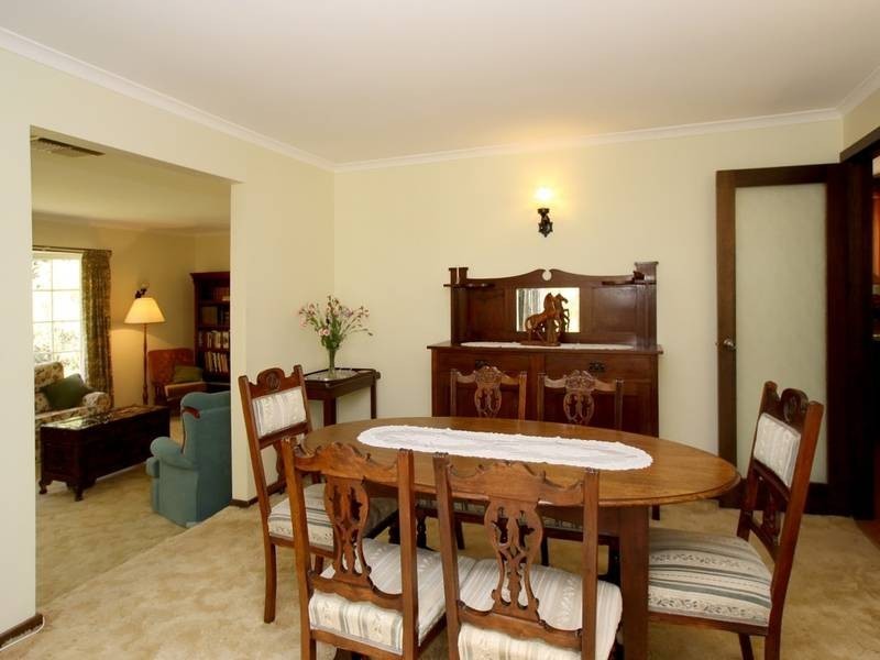 5 Rowlands Hill Road, Coromandel Valley SA 5051