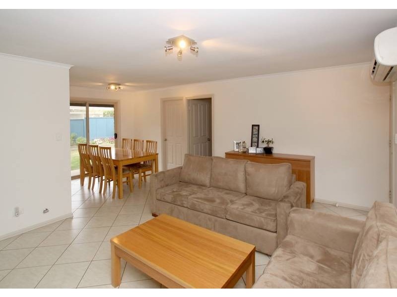 13 Douglas Drive, Mount Barker SA 5251