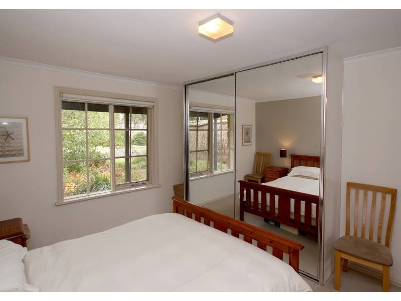 13 Douglas Drive, Mount Barker SA 5251