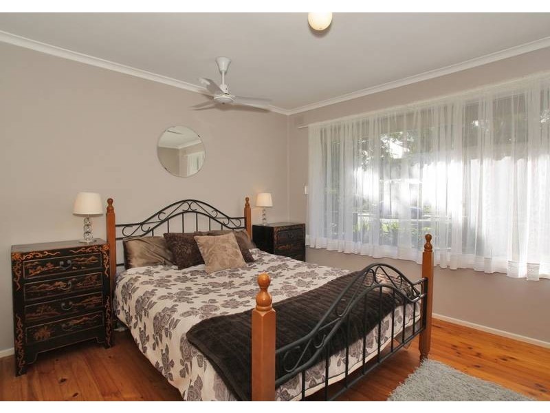 32 Creighton Avenue, Morphett Vale SA 5162