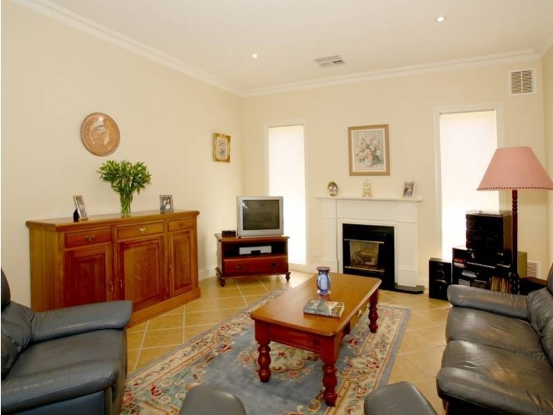 21 Hamilton Street, Erindale SA 5066