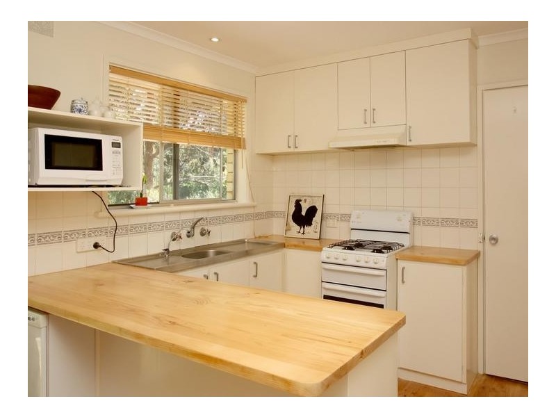 7 Douglas Street, Eden Hills SA 5050
