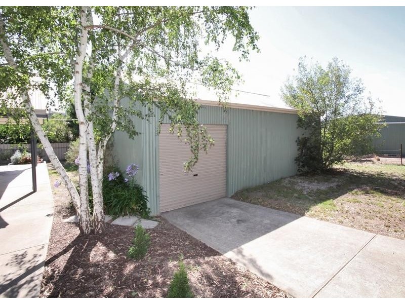 5 Pochin Street, Macclesfield SA 5153