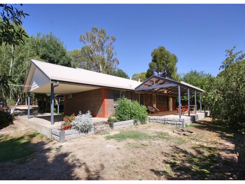5 Pochin Street, Macclesfield SA 5153
