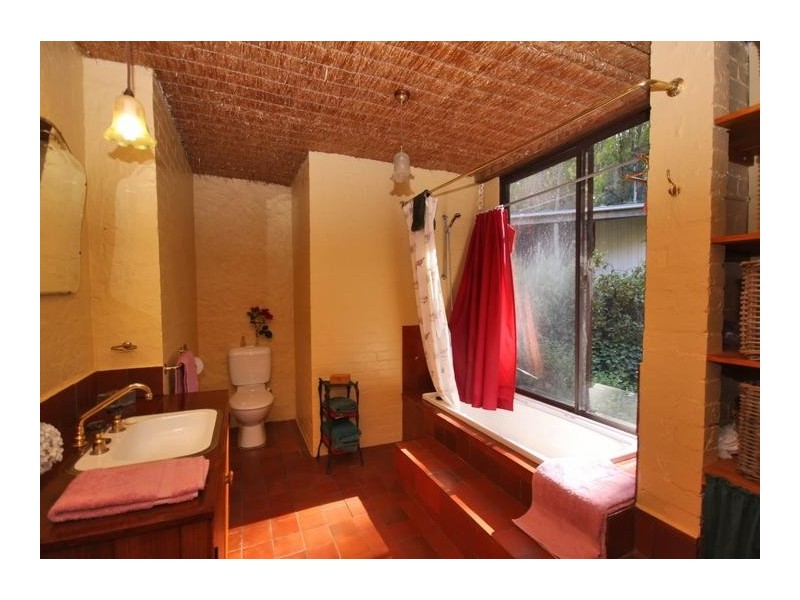 70 Heather Road, Stirling SA 5152