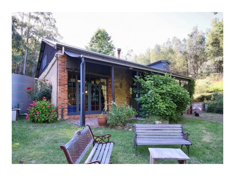 70 Heather Road, Stirling SA 5152