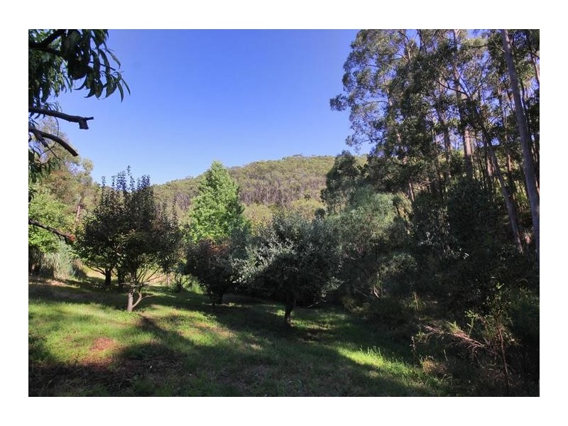 70 Heather Road, Stirling SA 5152