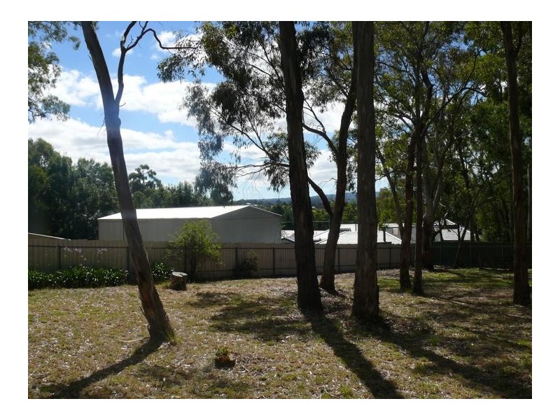 16A Bernhardt Crescent, Hahndorf SA 5245