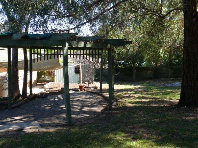 30 Meadow Avenue, Hawthorndene SA 5051