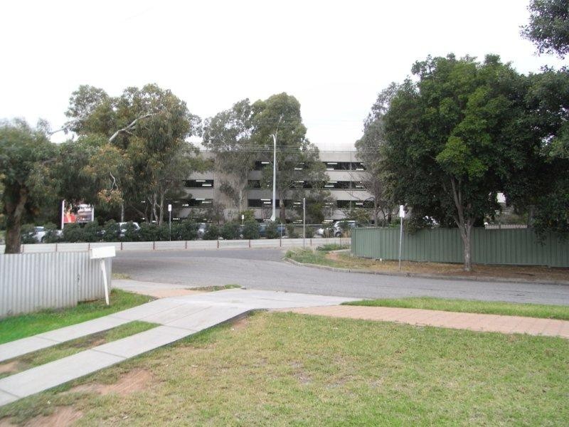 6 Wentworth Avenue, Bedford Park SA 5042