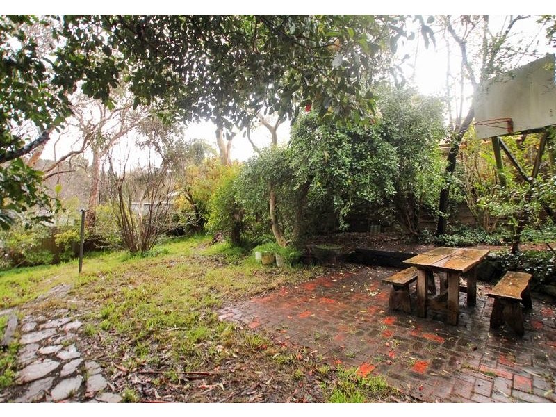 15 Orontes Avenue, Bridgewater SA 5155