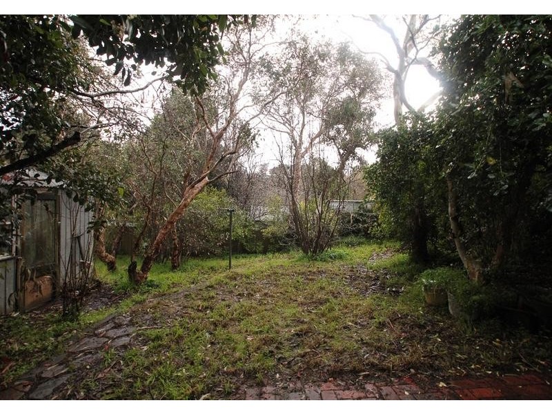 15 Orontes Avenue, Bridgewater SA 5155
