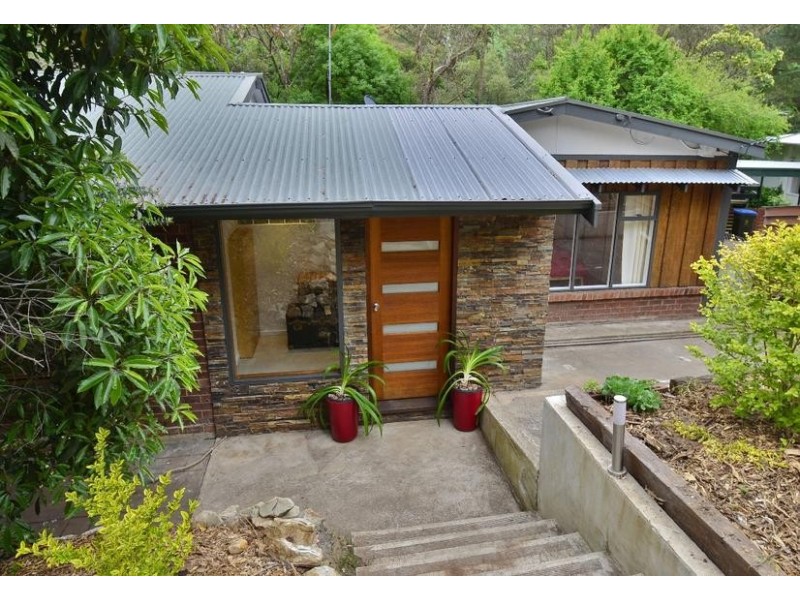 10 Deane Avenue, Belair SA 5052