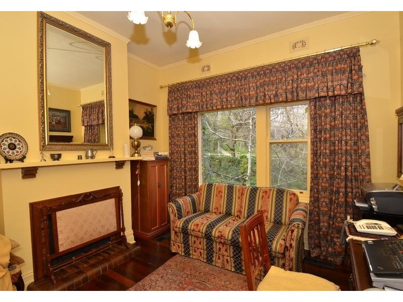 40 Avenue Road, Stirling SA 5152