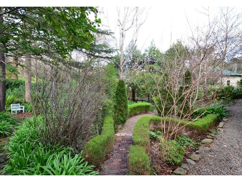 40 Avenue Road, Stirling SA 5152