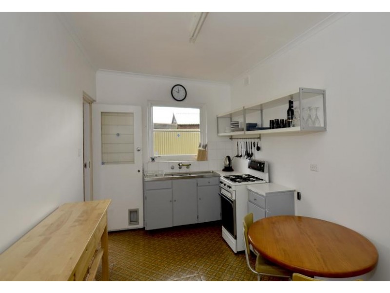 1/5 Moy Avenue, Warradale SA 5046