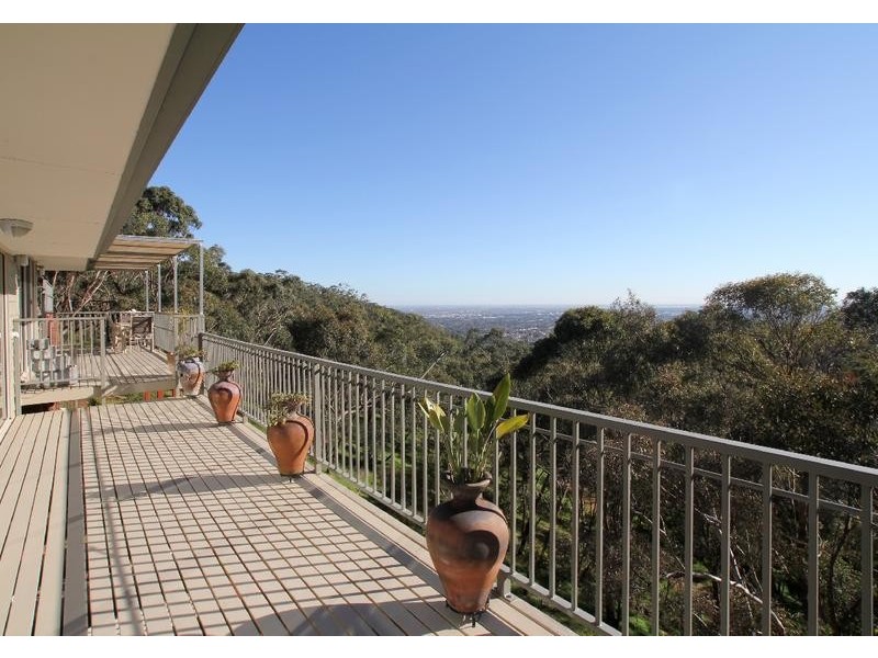 27 Old Belair Road, Belair SA 5052