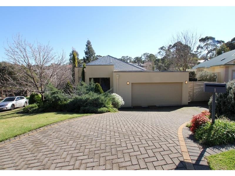 1 Bluebell Court, Craigburn Farm SA 5051