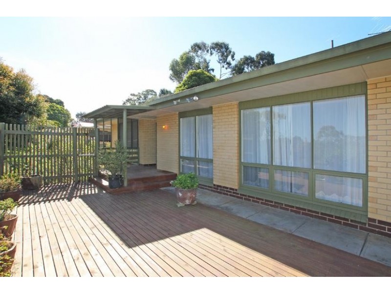 15 Reserve Parade, Morphett Vale SA 5162