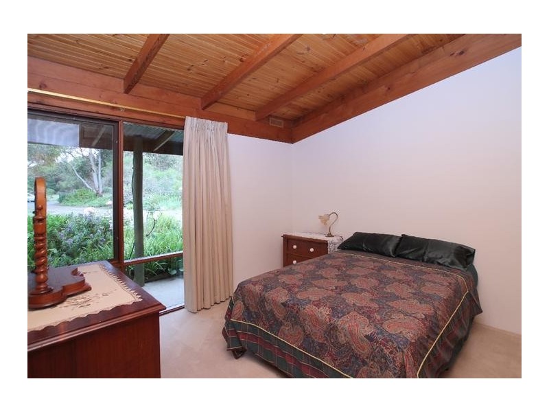 5 Edialta Road, Cherry Gardens SA 5157