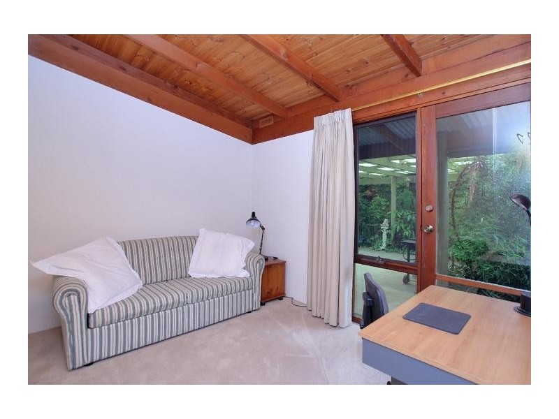 5 Edialta Road, Cherry Gardens SA 5157