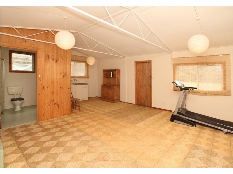 5 Edialta Road, Cherry Gardens SA 5157