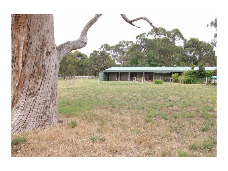 5 Edialta Road, Cherry Gardens SA 5157