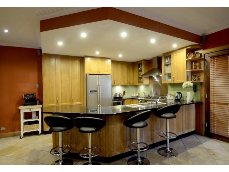 20 Parham Road, Eden Hills SA 5050