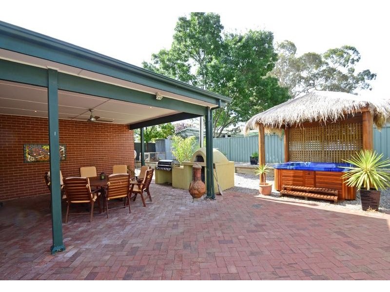 20 Parham Road, Eden Hills SA 5050