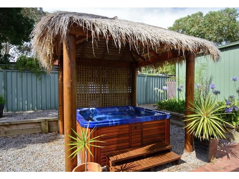 20 Parham Road, Eden Hills SA 5050