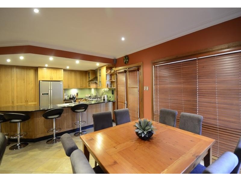 20 Parham Road, Eden Hills SA 5050