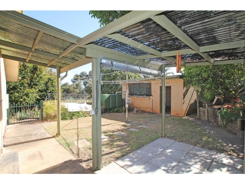 15 Reserve Parade, Morphett Vale SA 5162