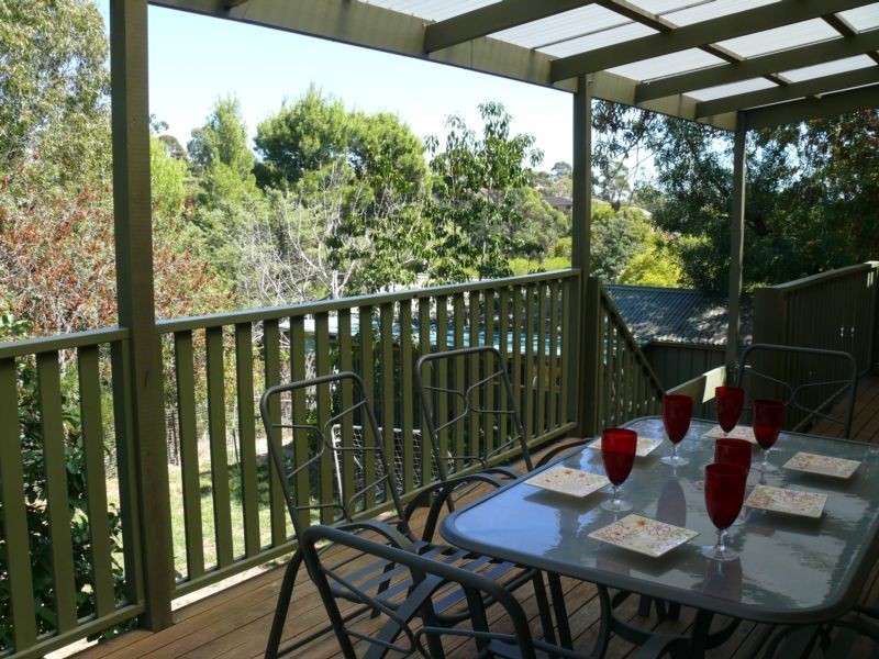 31 Glenwood Drive, Bellevue Heights SA 5050