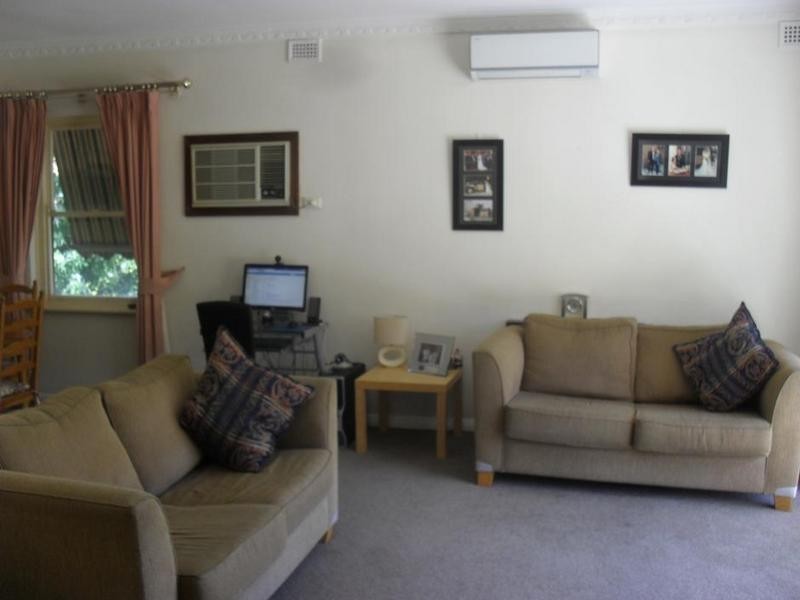 31 Glenwood Drive, Bellevue Heights SA 5050