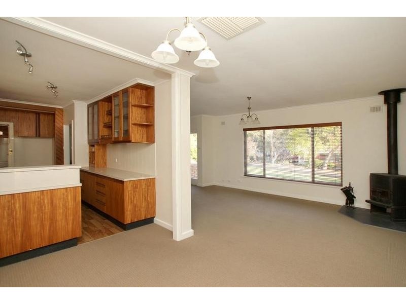 30 Meadow Avenue, Hawthorndene SA 5051