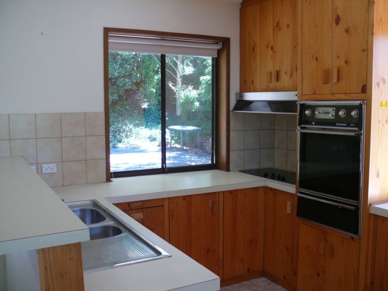 16 Sherwood Drive, Glenalta SA 5052