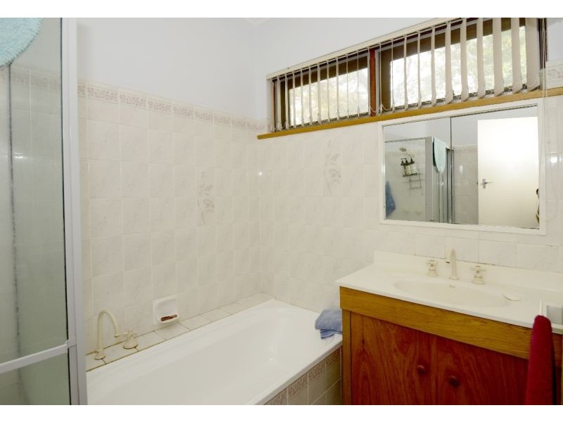 16 Sherwood Drive, Glenalta SA 5052