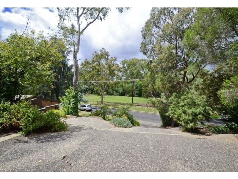 16 Sherwood Drive, Glenalta SA 5052