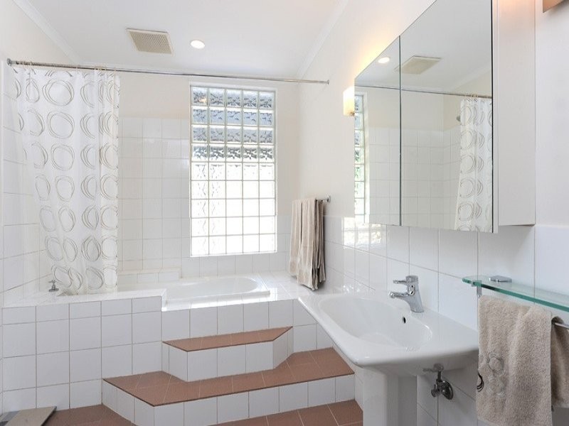 18 Rugby Road, Aldgate SA 5154