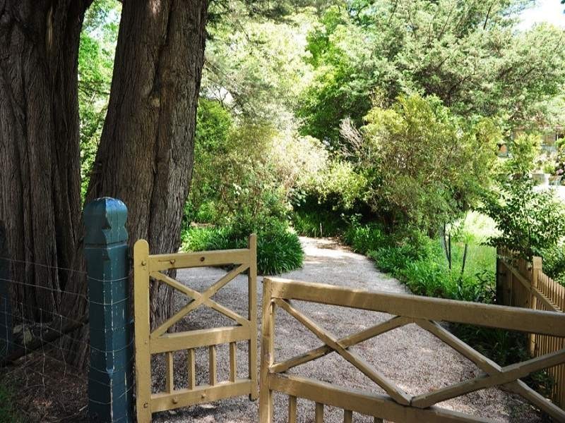 18 Rugby Road, Aldgate SA 5154