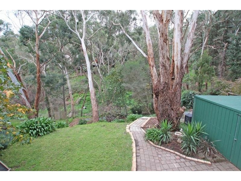 26 Princes Avenue, Crafers West SA 5152