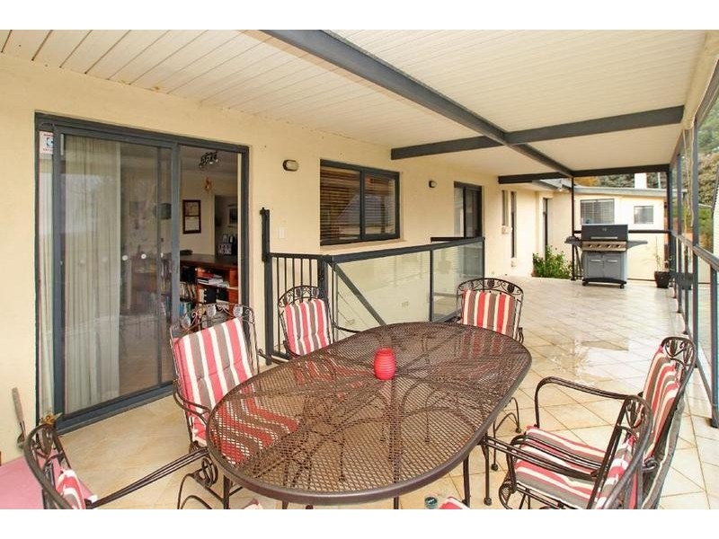 690 Longwood Road, Bradbury SA 5153