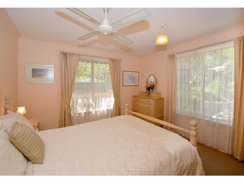 11 Second Avenue, Bridgewater SA 5155